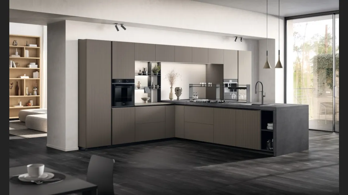 Cucina Moderna Mira 04 in laminato Strips Urban Steel di Scavolini
