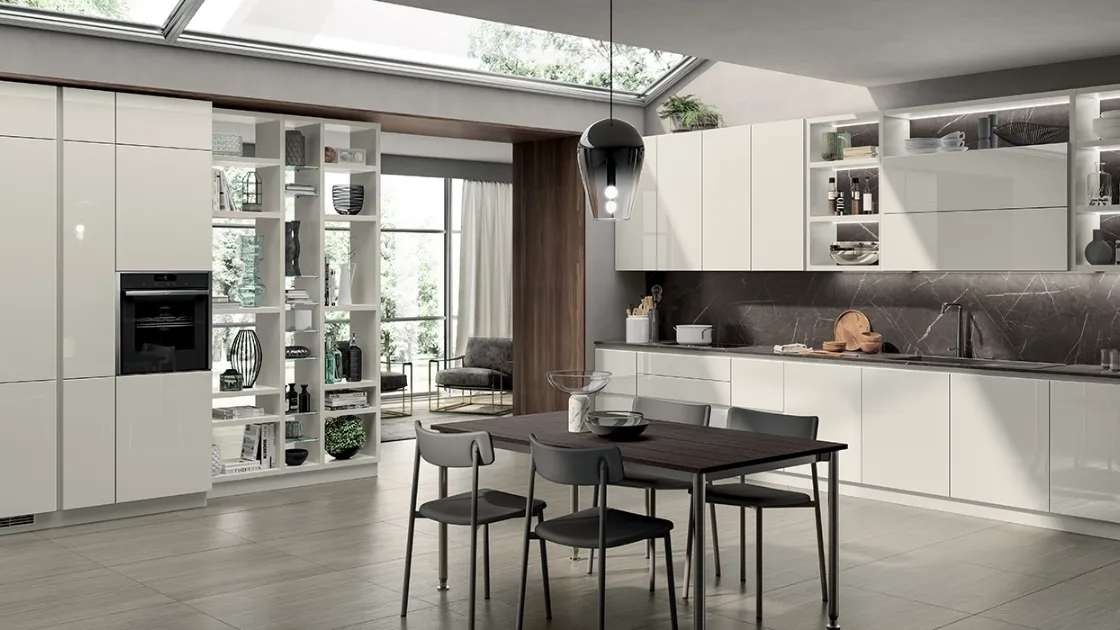 Cucina Moderna Liberamente 03 in vetro Bianco Prestige e Bianco Puro di Scavolini