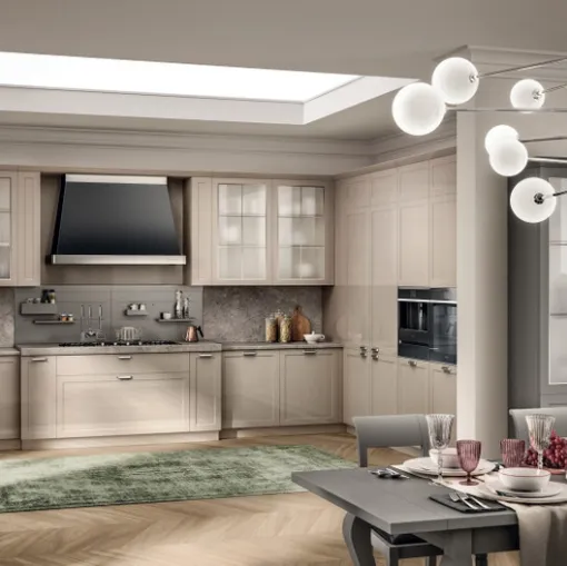 Cucina Shabby Chic Carattere 04 in laccato lucido di Scavolini