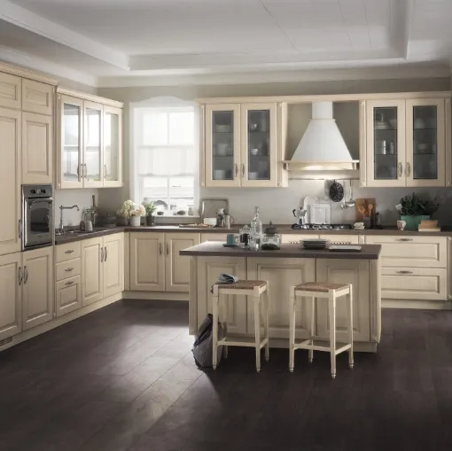 Cucina Shabby Chic Madeleine 07 Frassino Bianco Burro con isola di Scavolini