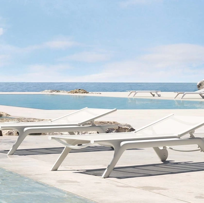 Lettino Africa Sun Lounger di Vondom