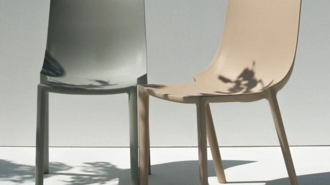 Sedia da esterno monoblocco impilabile in polipropilene Bo di Driade