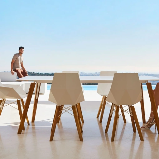 Sedia e Tavolo Faz Wood di Vondom