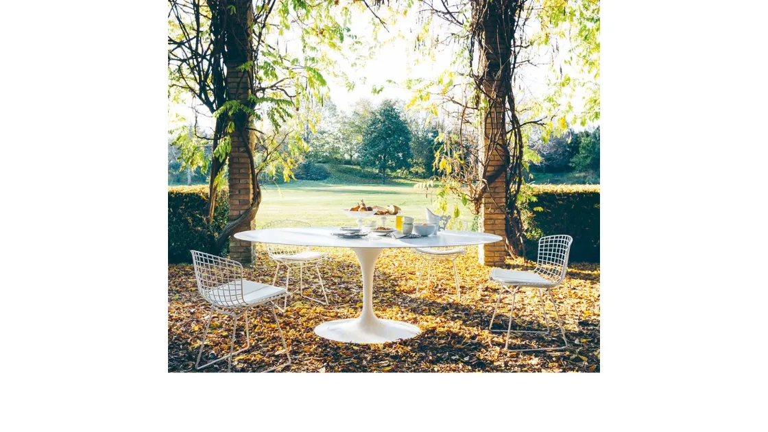 Tavolo da giardino Saarinen Outdoor Dining Table di Knoll