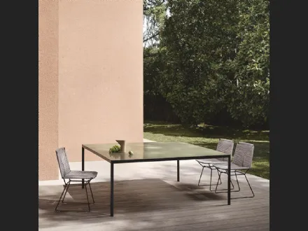 Tavolo in pietra ricostruita Offset di MDF Italia