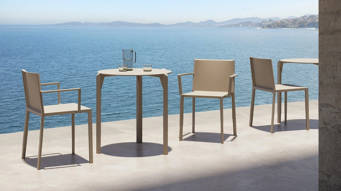 Tavolo e sedia Quartz di Vondom