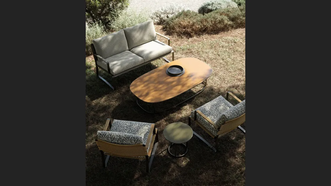 Tavolino in pietra lavica Regent di Molteni & C