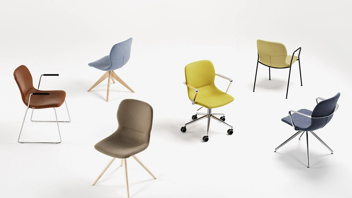 Seduta ospiti e attesa Mi Chair di Milani