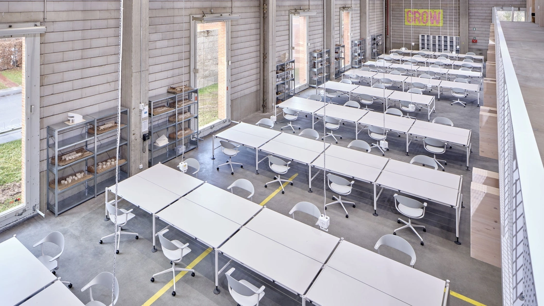 Seduta Operativa Mynt di Vitra