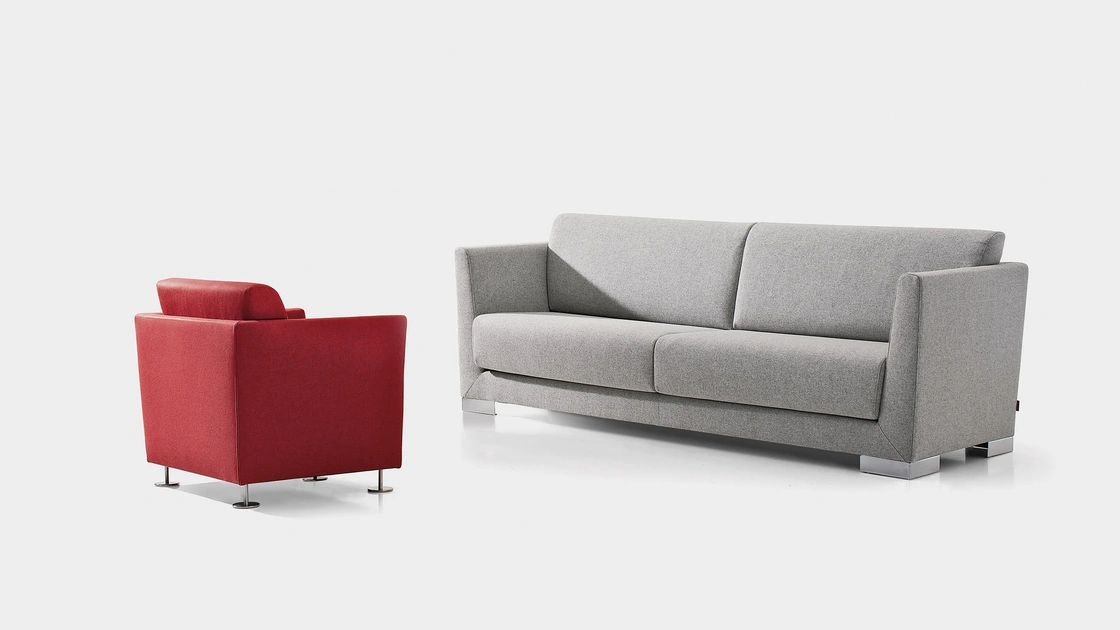 Divanetto e poltroncina da attesa in tessuto Nesis di Milani