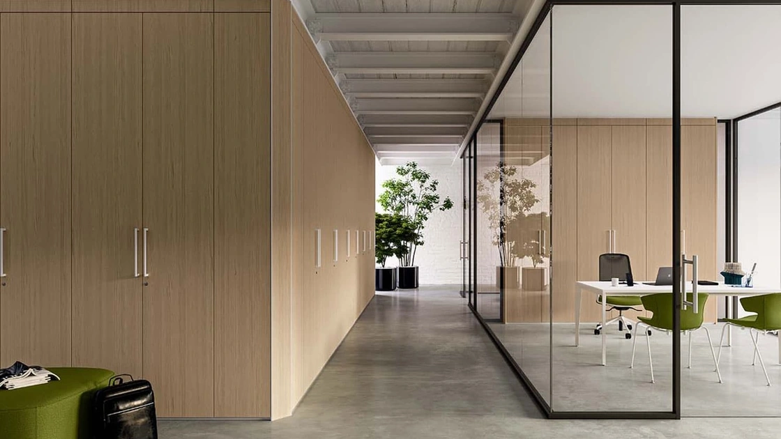 Pareti divisorie S1 che fungono anche da armadio di Quadrifoglio