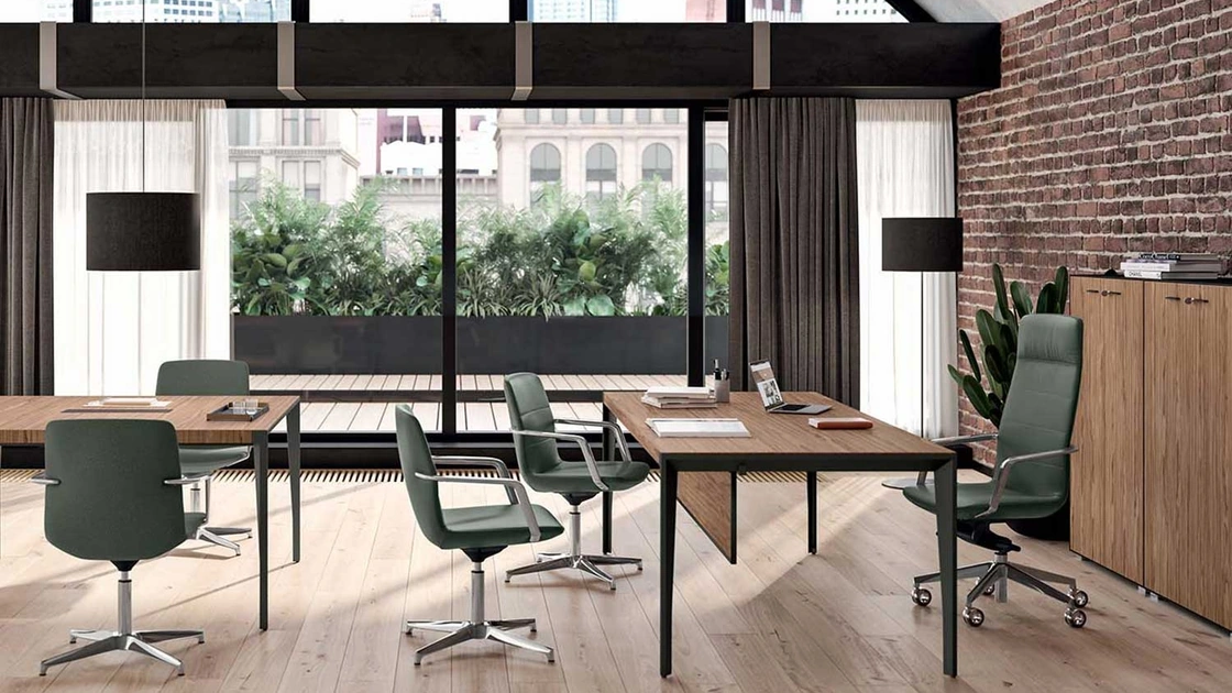 Poltrona Direzionale con schienale alto Dièsis di Quadrifoglio