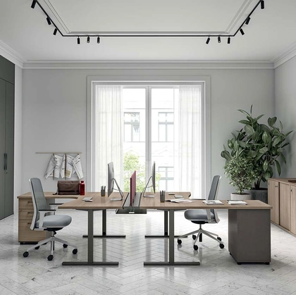 Scrivania Operativa Idea+ Tube in melaminico Olmo di Quadrifoglio